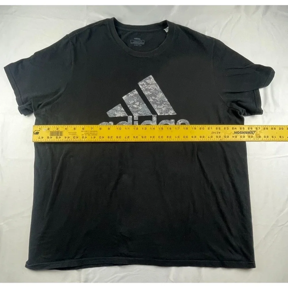 ADIDAS‎ T SHIRT MENS 2XL BLACK CAMO LOGO TEE SHORT SLEEVE ATHLETIC CASUAL